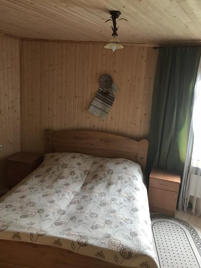 Pensjonat червона калина Private Estate Chervona Kalyna