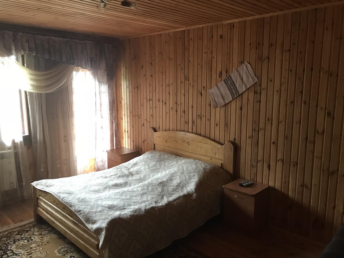 червона калина Private Estate Chervona Kalyna 2*