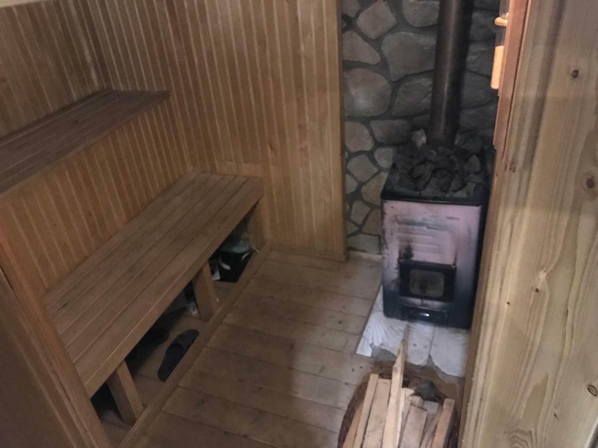 Pensjonat червона калина Private Estate Chervona Kalyna